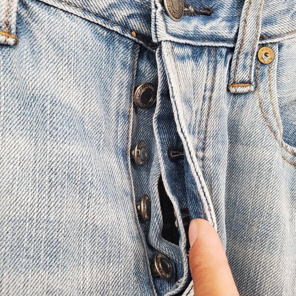 American Eagle Vintage Hi Rise Two Tone Frayed Hem Button Fly Jeans Women Size 8 - Picture 5 of 16